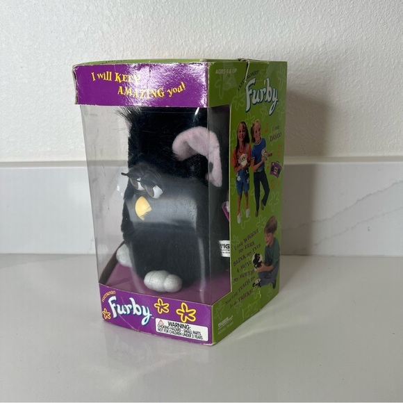 Vintage Furby 1998 Black Tiger Electronics Model 70-800 Box Included - Picture 4 of 9